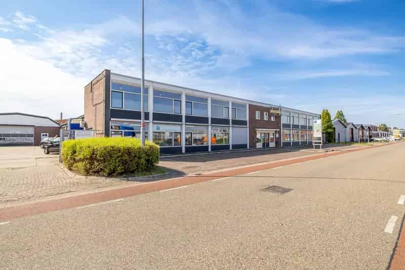 Bedrijfshal Winschoten 1300m2 te huur