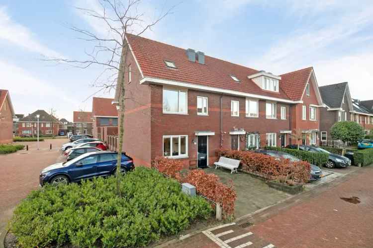 Eengezinswoning Te Koop in 73, Victor E. van Vrieslandsingel, Berkel en Rodenrijs, Zuid-Holland