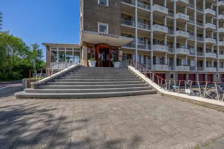 Appartement te koop Den Haag: Licht en ruim appartement nabij strand en winkels