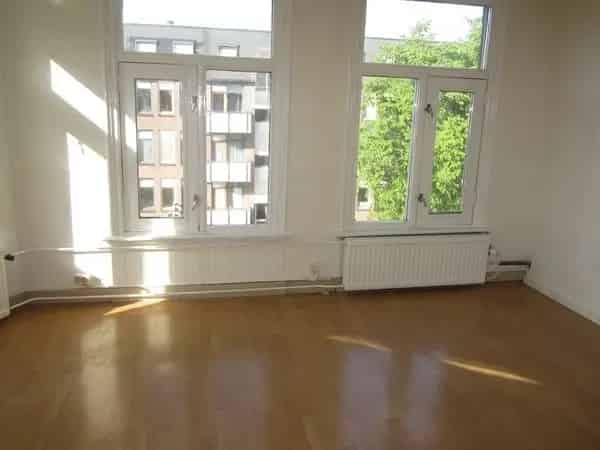 2-kamer appartement Arnhem Burgemeesterkwartier nabij NS station