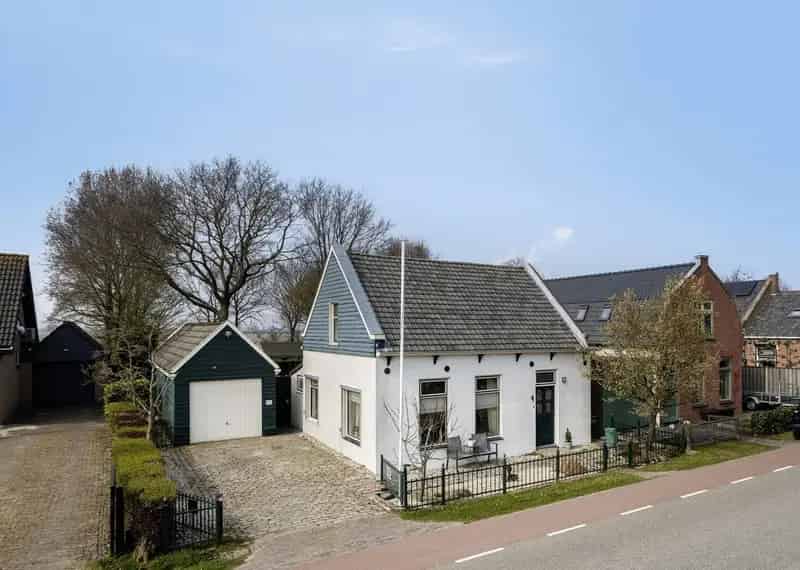 Vrijstaande woning Zonnemaire 3 slaapkamers landelijk uitzicht
