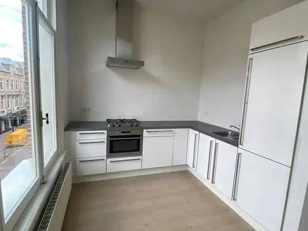 68m2 appartement 1 slaapkamer 1905