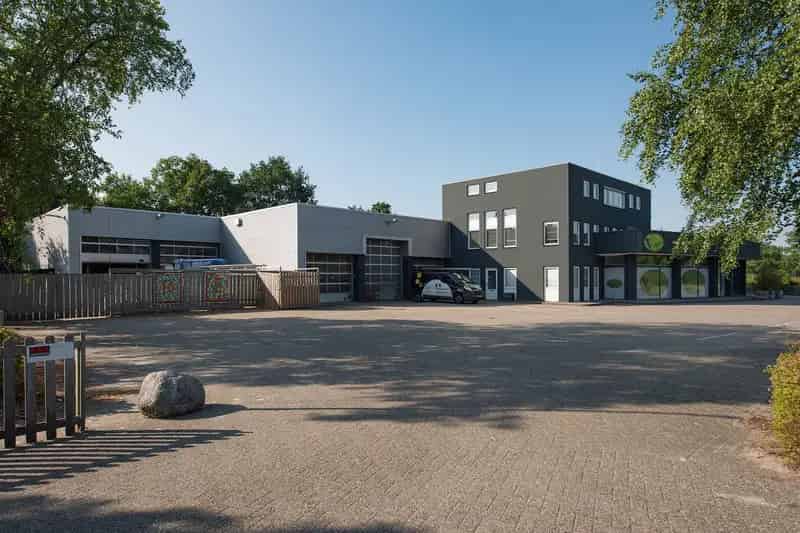 Bedrijfshal Assen te Koop of te Huur - Uitstekende Locatie
