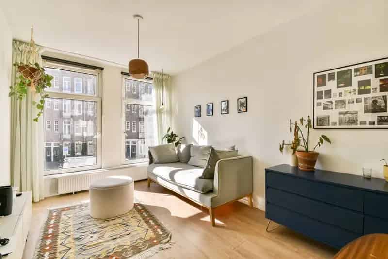 Studio Amsterdam Staatsliedenbuurt Eigen Grond Balkon 35m2