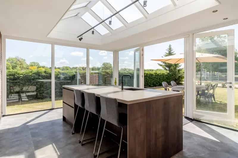 Moderne Vrijstaande Woning met Paardenfaciliteiten nabij Breda