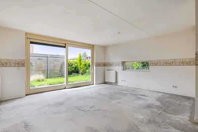 Huis te koop Barendrecht Smitshoek 4-kamer woning 128m2