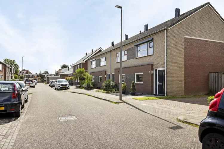 Hoekwoning Haghoek 3 slaapkamers vrijstaande garage energielabel B