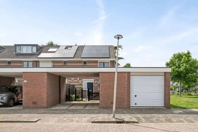 5 Kamer Huis te Koop Capelle aan den IJssel