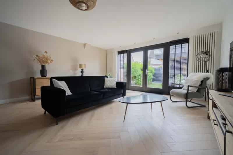 Ruime Tussenwoning Heemskerk 4 Slaapkamers Instapklaar