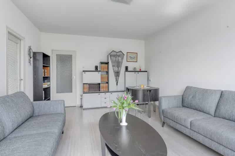 Ruim appartement 3 slaapkamers Kogerveld nabij NS station