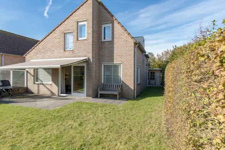 Vrijstaande recreatiewoning 5 slaapkamers strand nabij