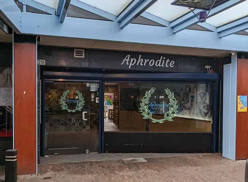 Horeca of Winkelruimte te Huur Winkelcentrum Lunetten Utrecht