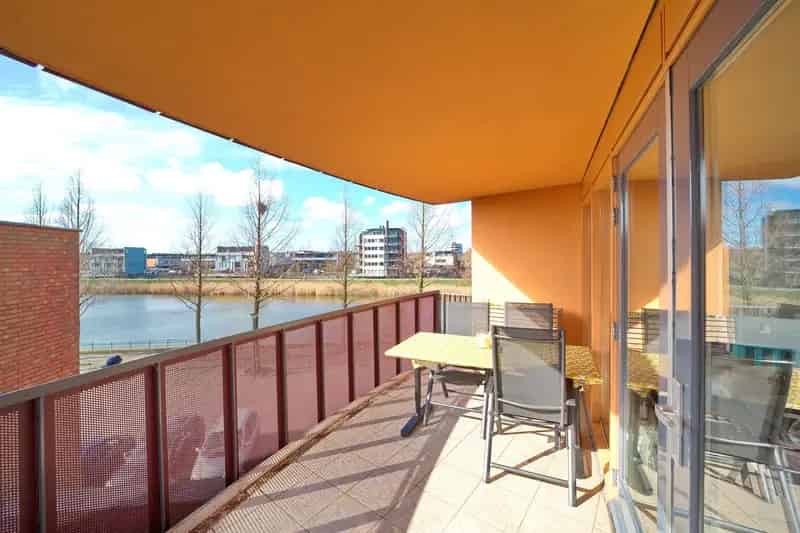 3-kamerappartement Den Haag Praagsingel 90m2 balkon waterzicht