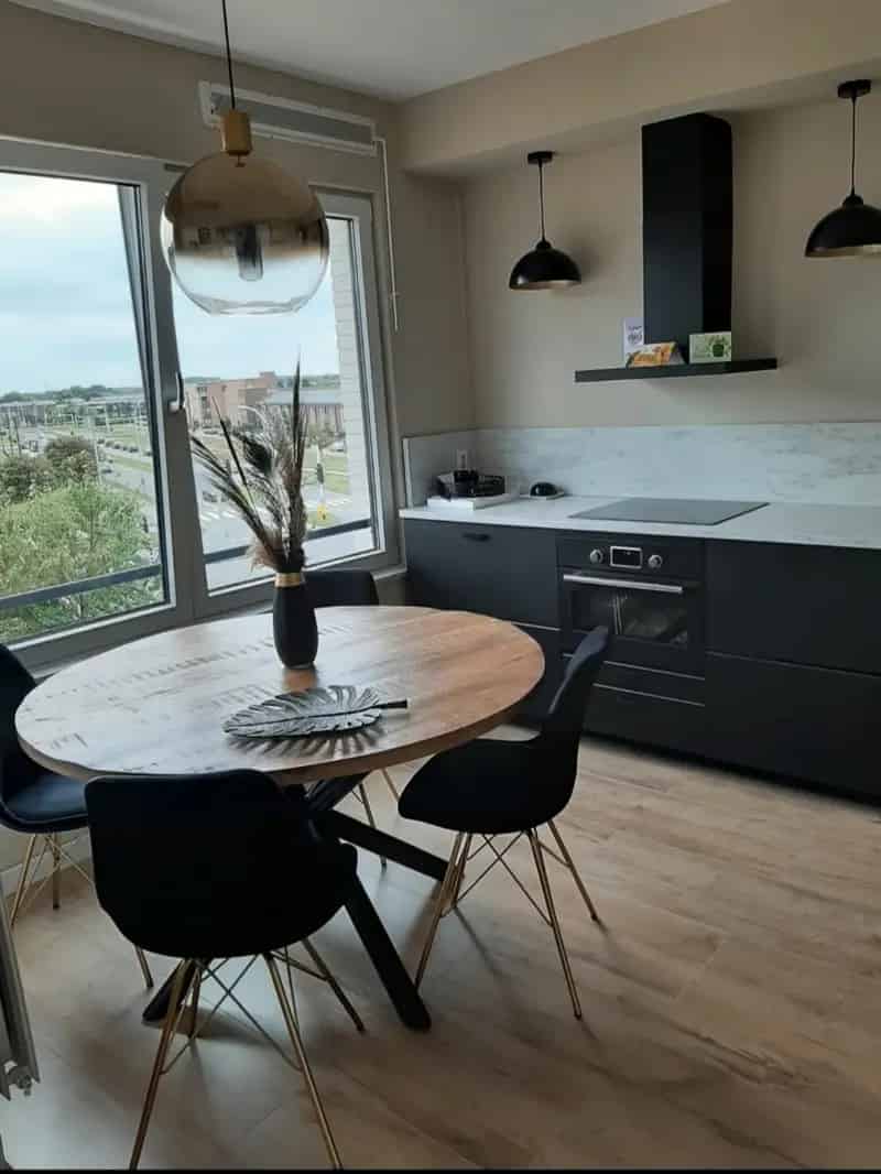 Boomblauwtjelaan 115: Ruime woning met stadsverwarming