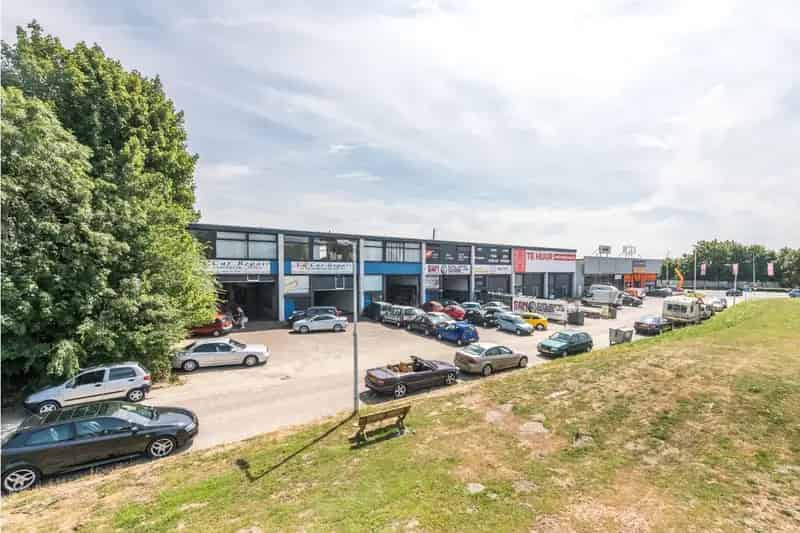 Bedrijfsruimte te Huur Spijkenisse 400m²