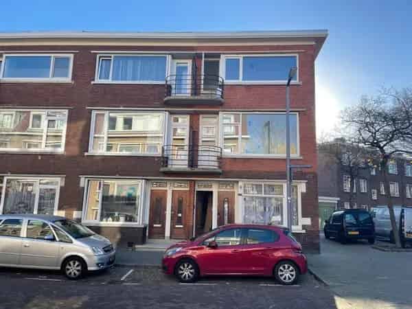 Appartement Rotterdam s Gravendeelstraat gerenoveerd balkon