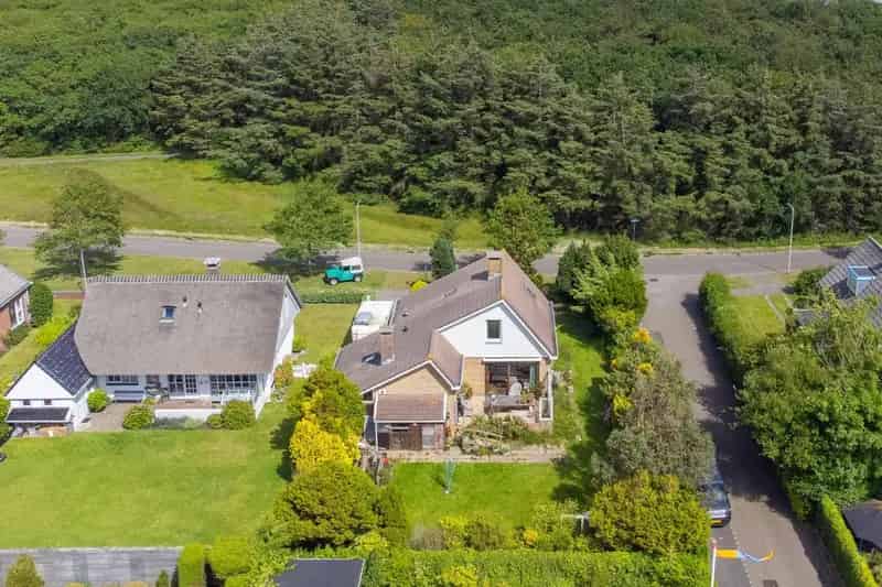 Tweede Woning Bos Strand 3 slaapkamers Garage Tuin 596m2