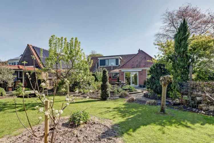 Vrijstaande woning Oudebildtzijl 3 slaapkamers grote tuin