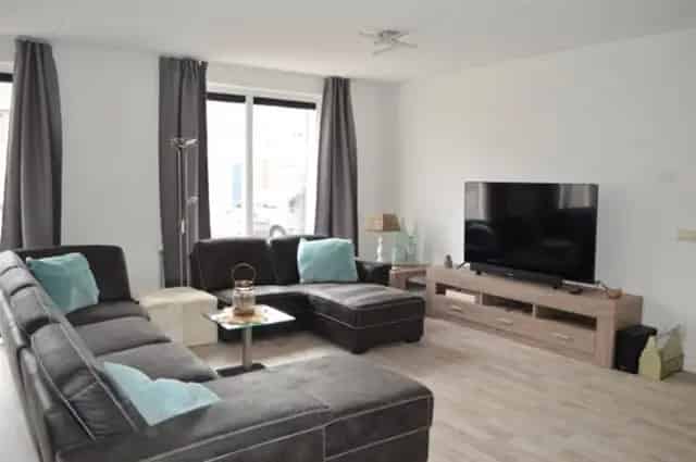 Hellevoetsluis Benedenwoning 3 Kamers 91m2 2012
