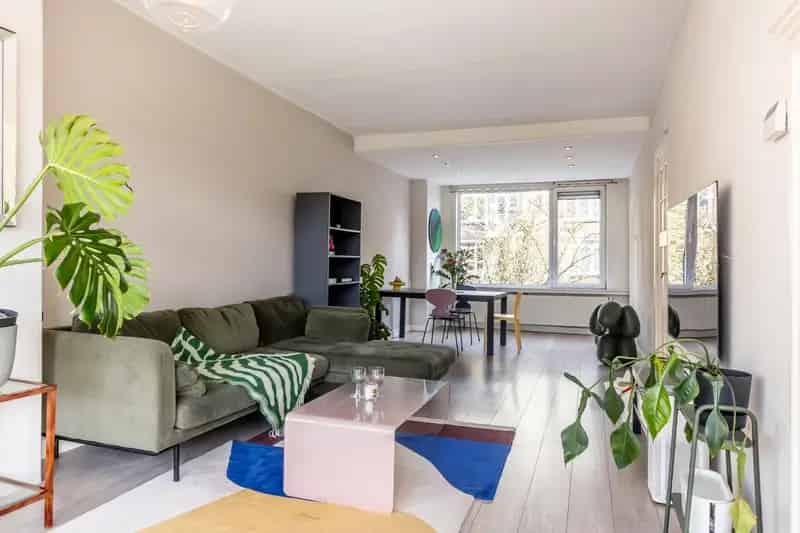 Ruime Dubbele Bovenwoning Blijdorp 2 Slaapkamers Balkon