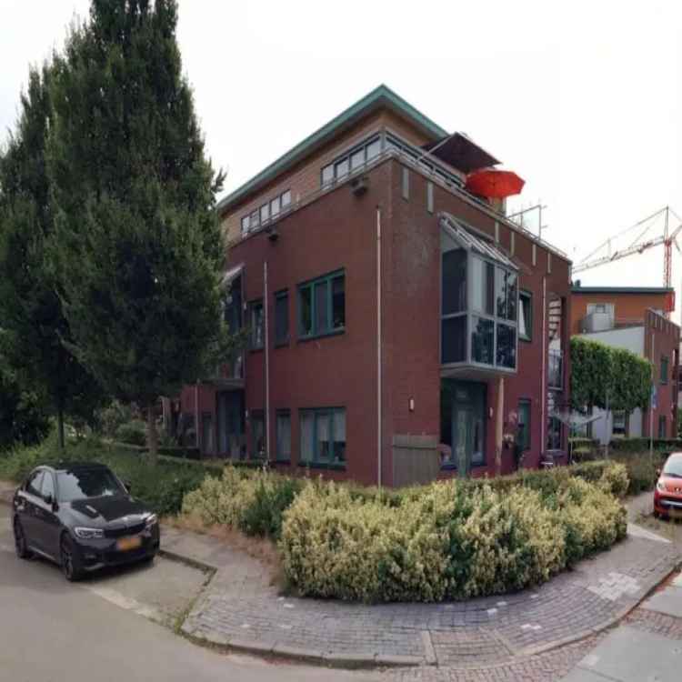 55+ Appartement 2 Slaapkamers 1e Etage Lift Zonnepanelen