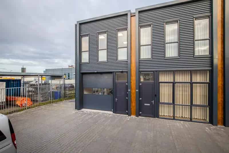 Bedrijfshal Arnhem 103m² Turn-key