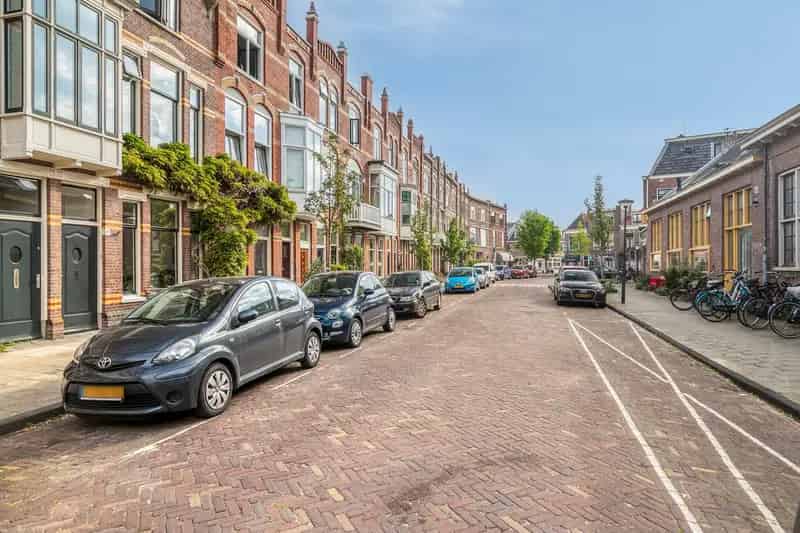 Sfeervolle Benedenwoning Tuinstadwijk Leiden