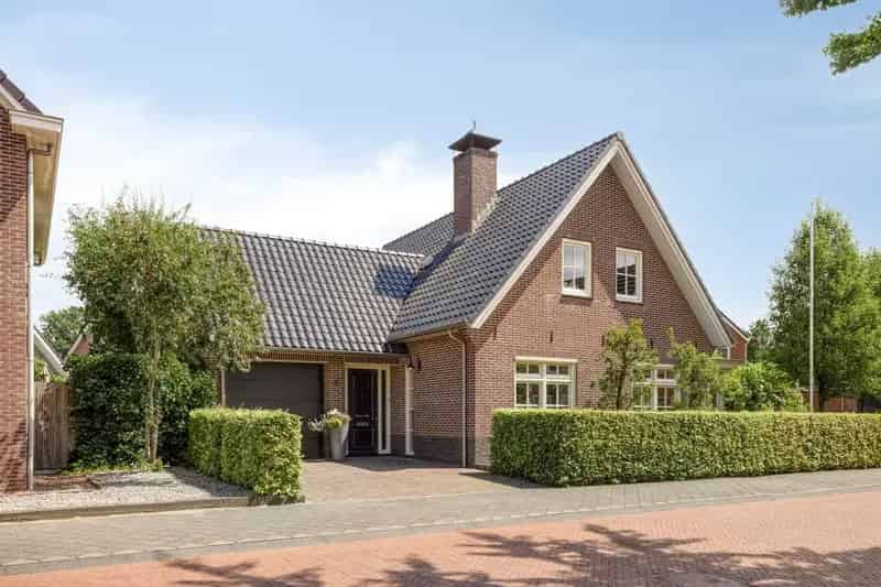 Huis te koop: Kievitweide 9 3927 SG Renswoude | Funda