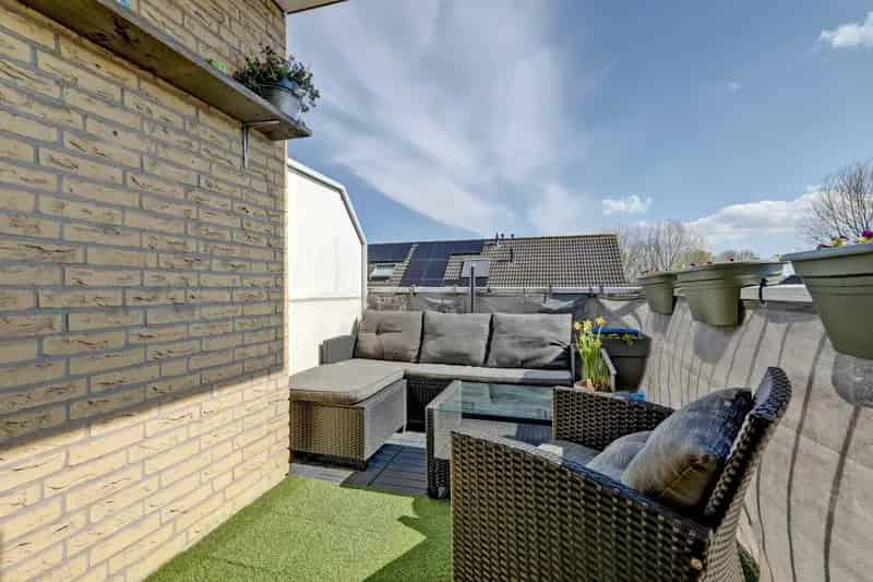 3 Kamer Appartement Arnhem  Ruim Balkon Moderne Badkamer Starter