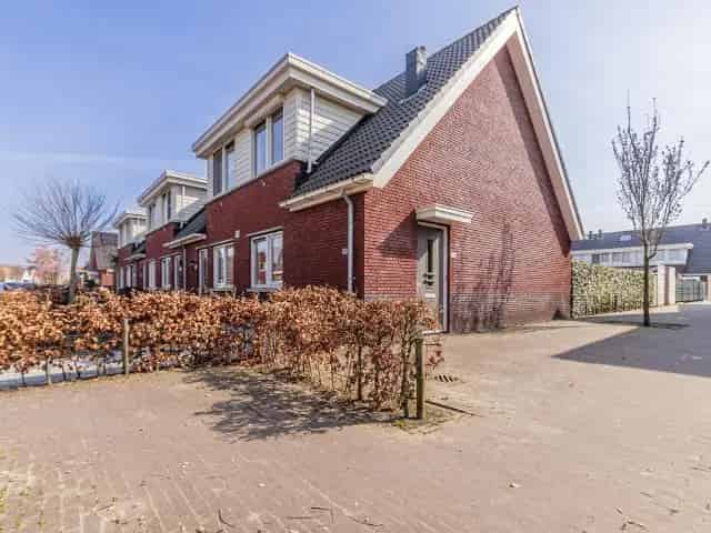 Moderne Hoekwoning Westmaas 80m2 Tuin Energielabel A