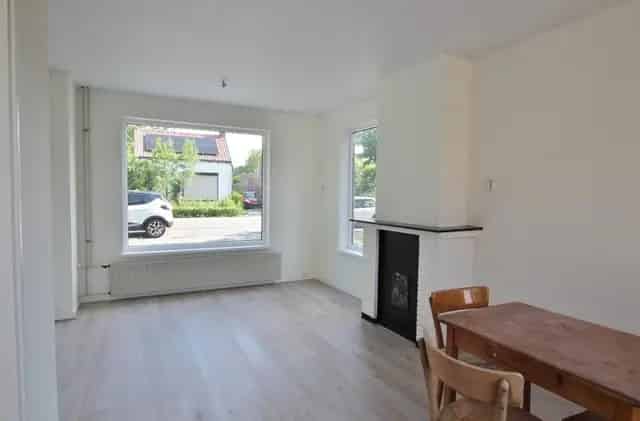 Te Huur: 2-onder-1-kap woning Sas van Gent
