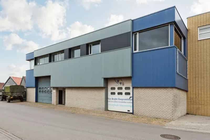 Bedrijfshal IJmuiden | Zoek bedrijfshallen te koop en te huur: Rondweg 2-4 1976 BW IJmuiden 