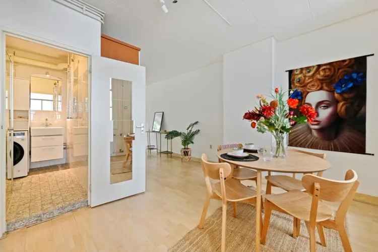 Appartement te koop Amsterdam Oud-West: 2-kamer appartement met balkon