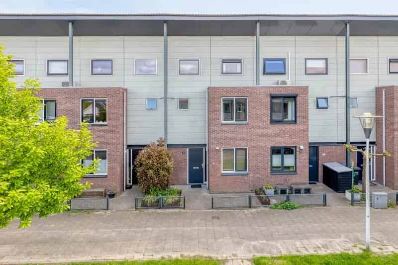 Huis te koop Lent 4 slaapkamers 2 badkamers zonnige tuin