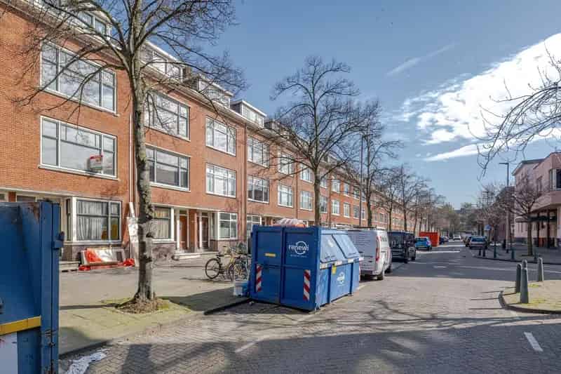Snel te betrekken bovenwoning Oud Mathenesse 2 slaapkamers