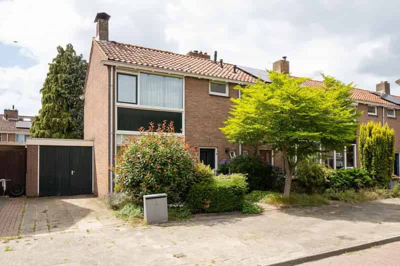 Huis Te Koop , 17, Jan van Zutphenstraat, Enschede, Overijssel