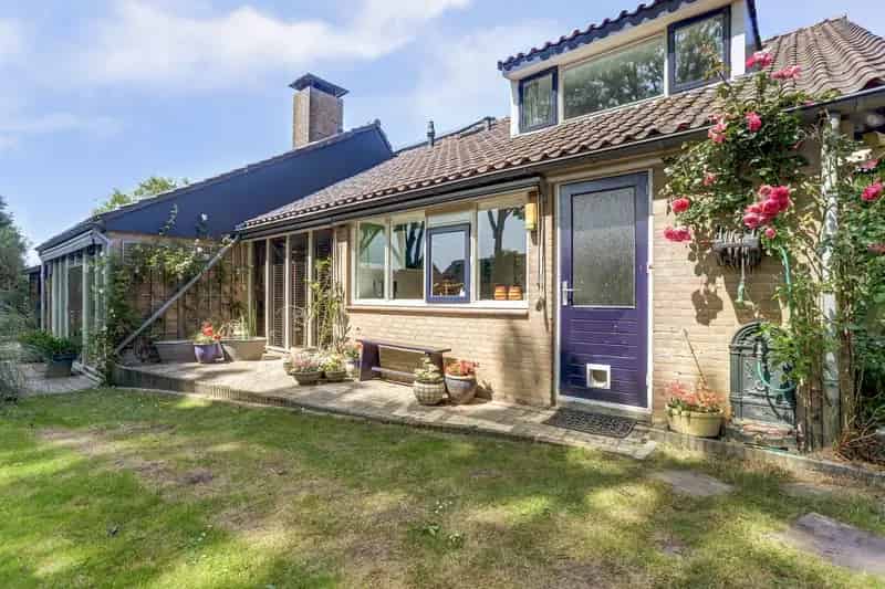 Vrijstaande woning Ewijk 6 slaapkamers grote tuin