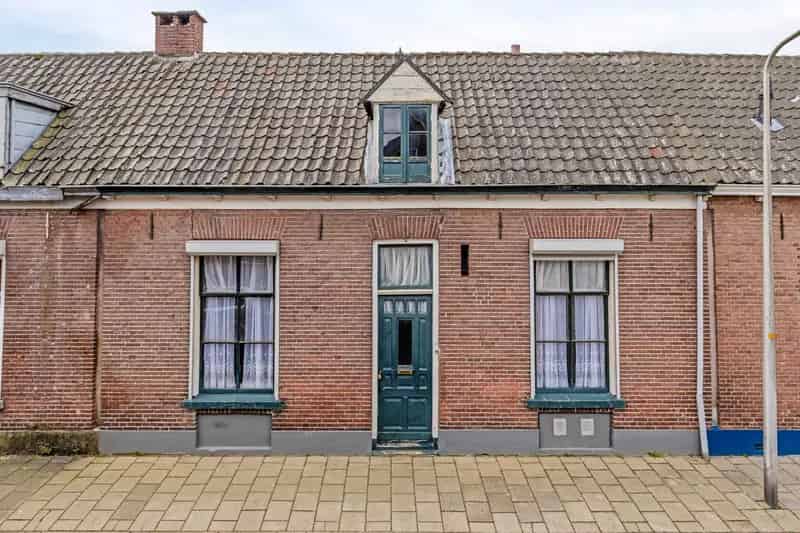 Tussenwoning Zutphen Renovatieproject Klein Huis Opp 63m2