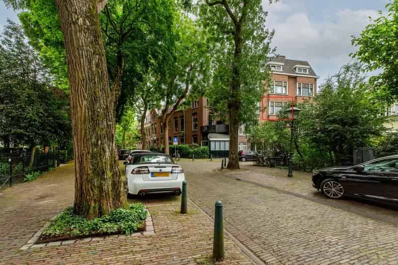 2 Kamer Appartement Kralingen Balkon Vrij Uitzicht