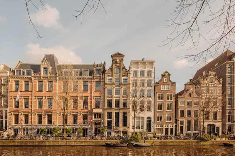 Rijksmonumentaal Grachtenhuis Amsterdam 836m2  Wonen en Werken