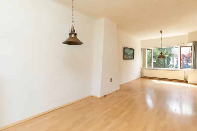 Jaren 30 woning te renoveren Hilversum Zuid 5 slaapkamers