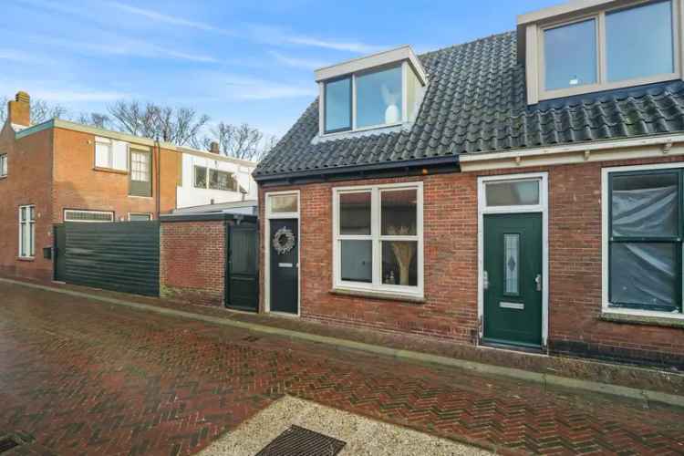 Charmante starterswoning Den Helder Ooststraat