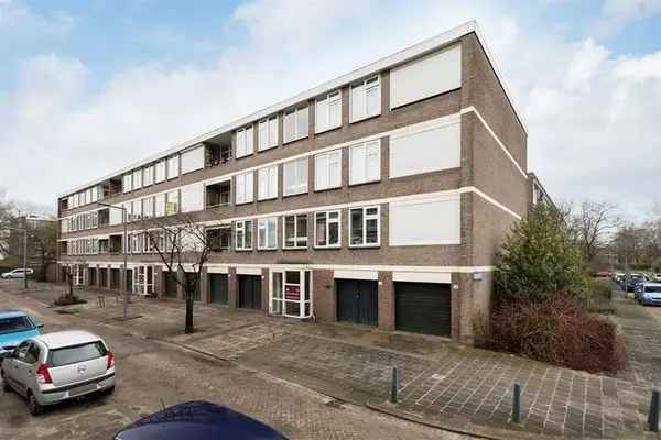 Garagebox te Huur Rotterdam Lombardijen