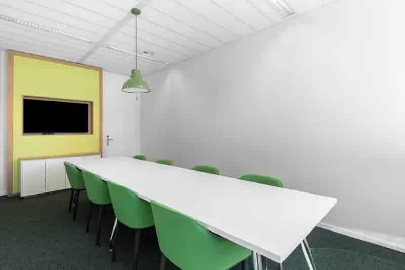 Vind een kantoor voor 5 personen in Regus Kronenburg waarbij voor alles is gezorgd