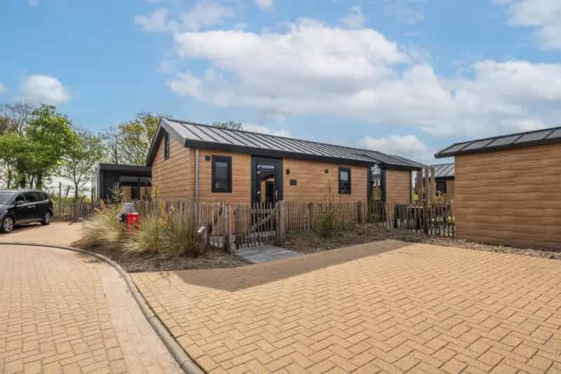 Luxe Chalet Renesse Nabij Strand Parkfaciliteiten 2023