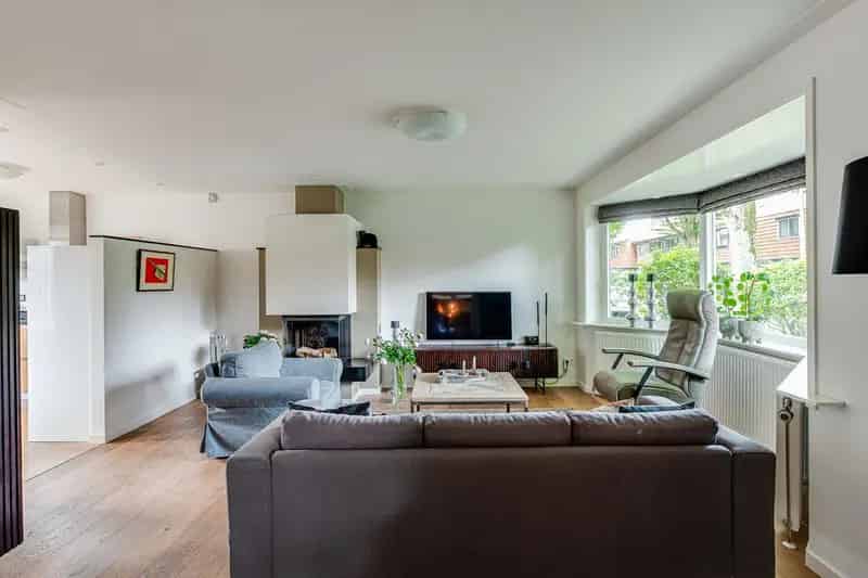 Ruime Hoekwoning Hilversum 5 Slaapkamers Grote Tuin Garage