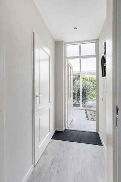 Huis Te Koop , 16, Kortenaerstraat, Maasdijk, Zuid-Holland
