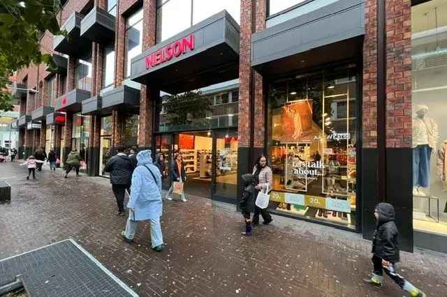 Winkel Hoofddorp | Zoek winkels te huur: Marktplein 250 2132 CX Hoofddorp [funda in business]