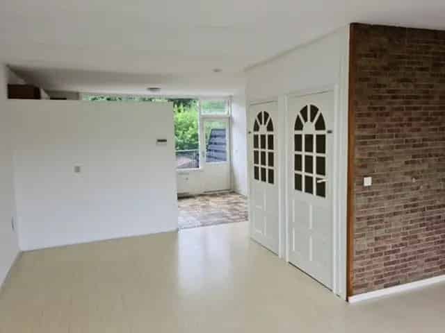 Tussenwoning te huur in Veendam 4 kamers 110m2