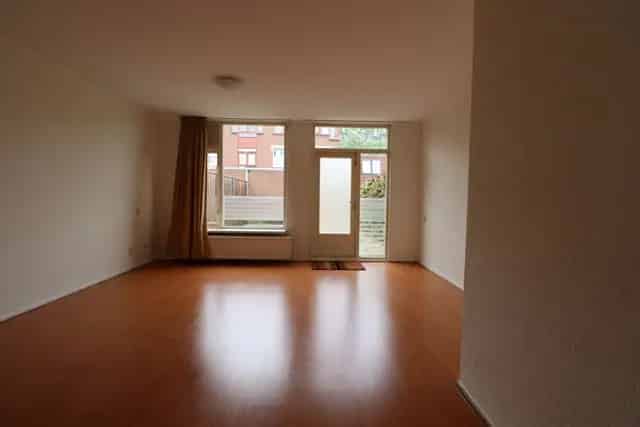 Tussenwoning Rotterdam 5 Kamers 110m2